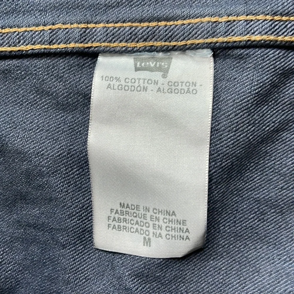 Levi’s Denim Trucker Jacket - Picture 4 of 6